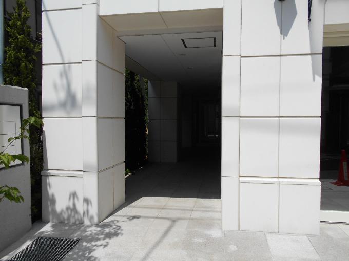 i-building