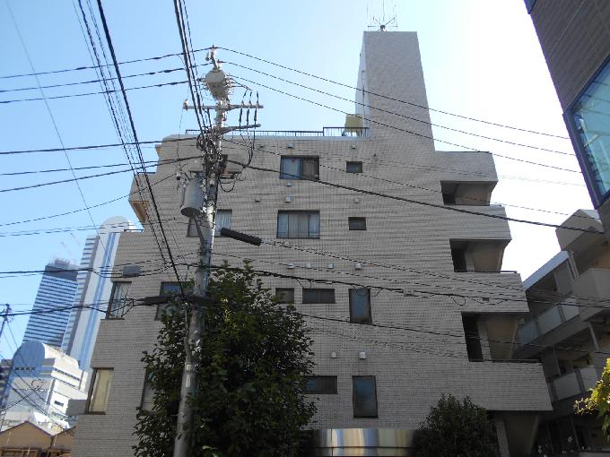 エヌエフビル