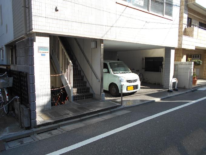 Tビル