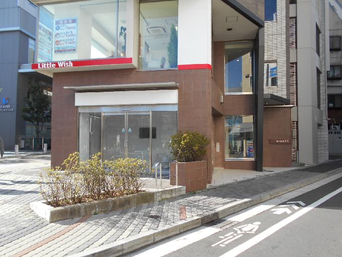 M-GATE