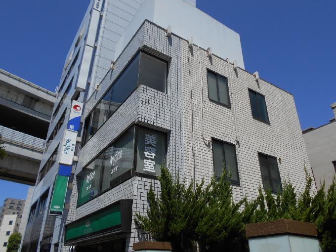 山加ビル