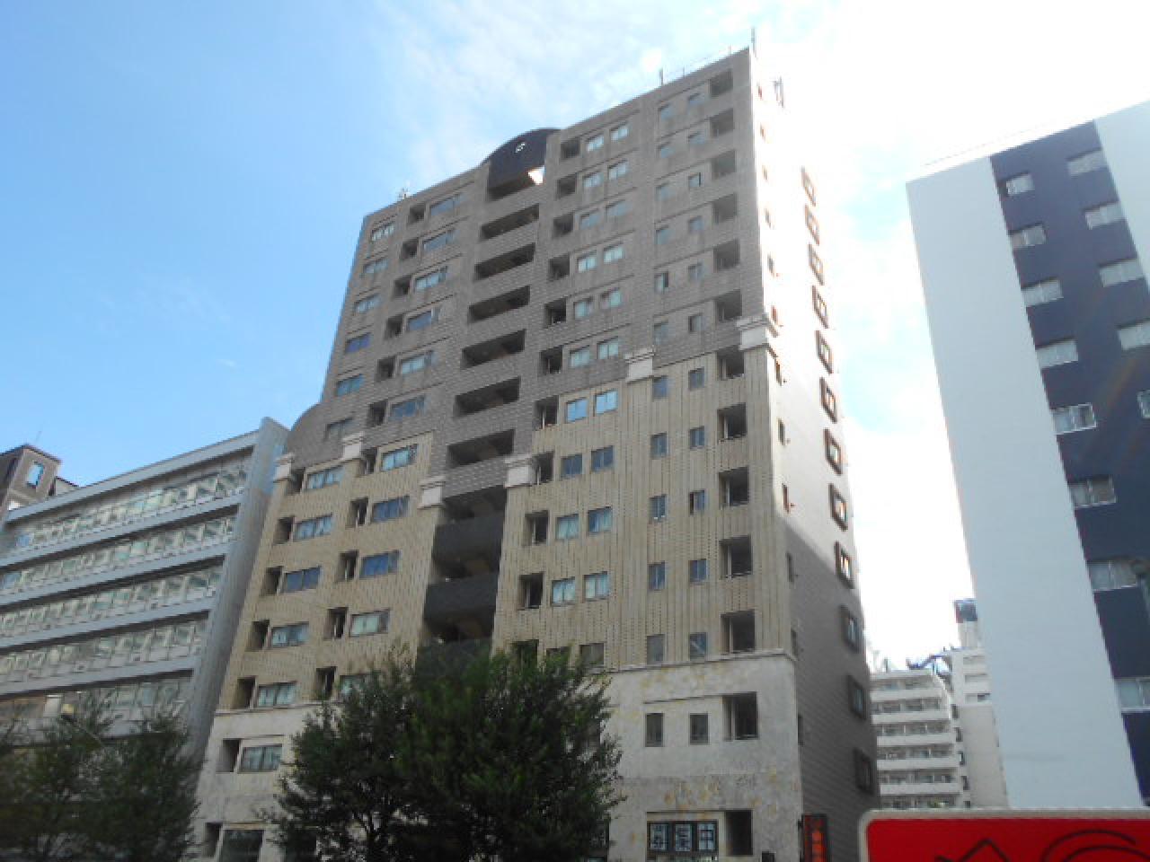 グランカーサ新宿御苑