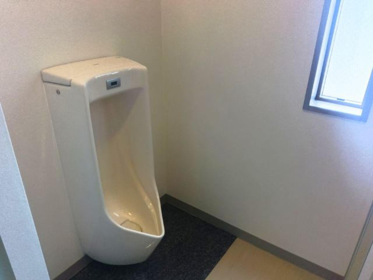 友泉本石町ビル