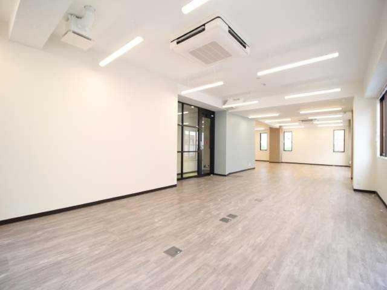 クアルソ南青山