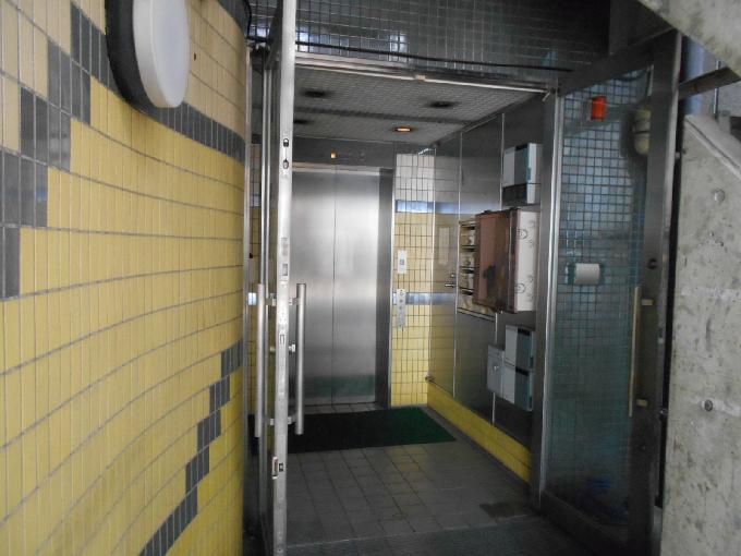イーグル西新橋ビル