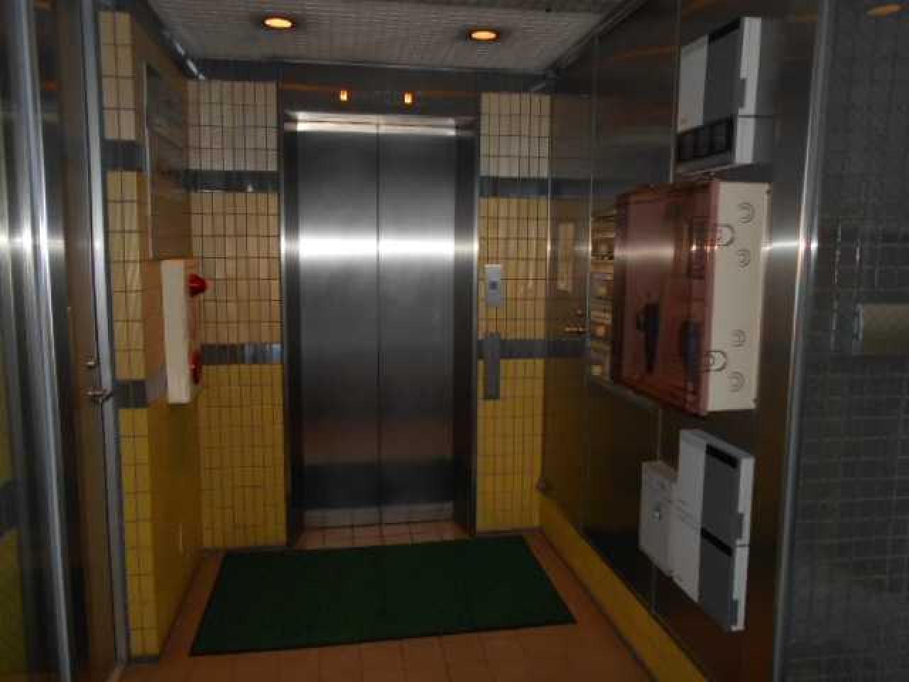 イーグル西新橋ビル
