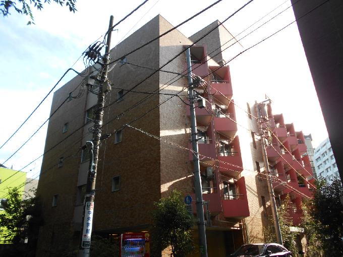 ウエストサイド新宿御苑