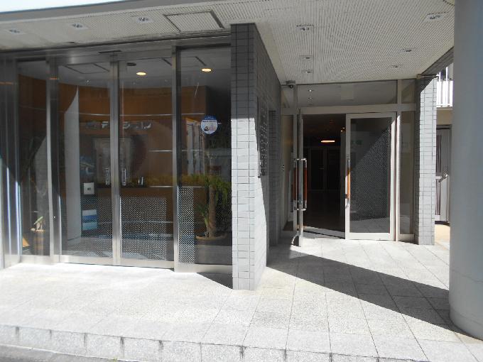 関内川島ビル
