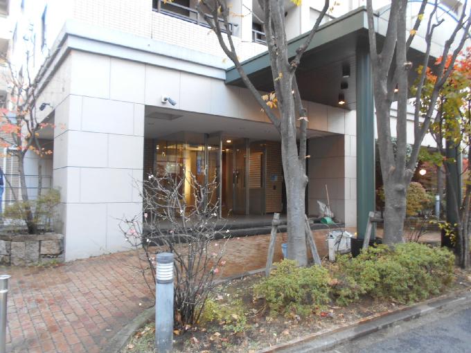 アクシア新宿御苑
