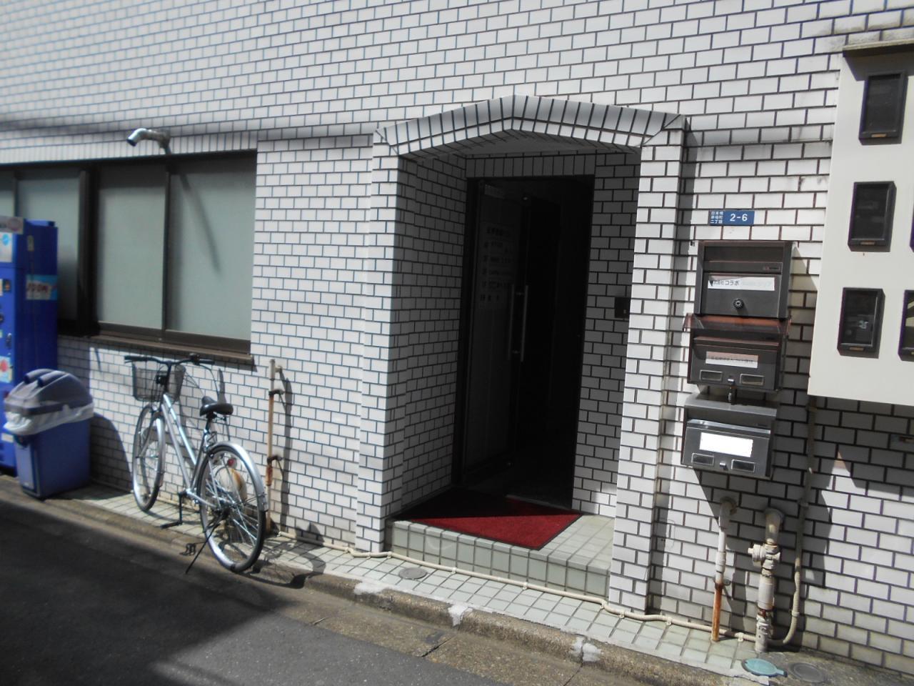 紀伊国屋ビル