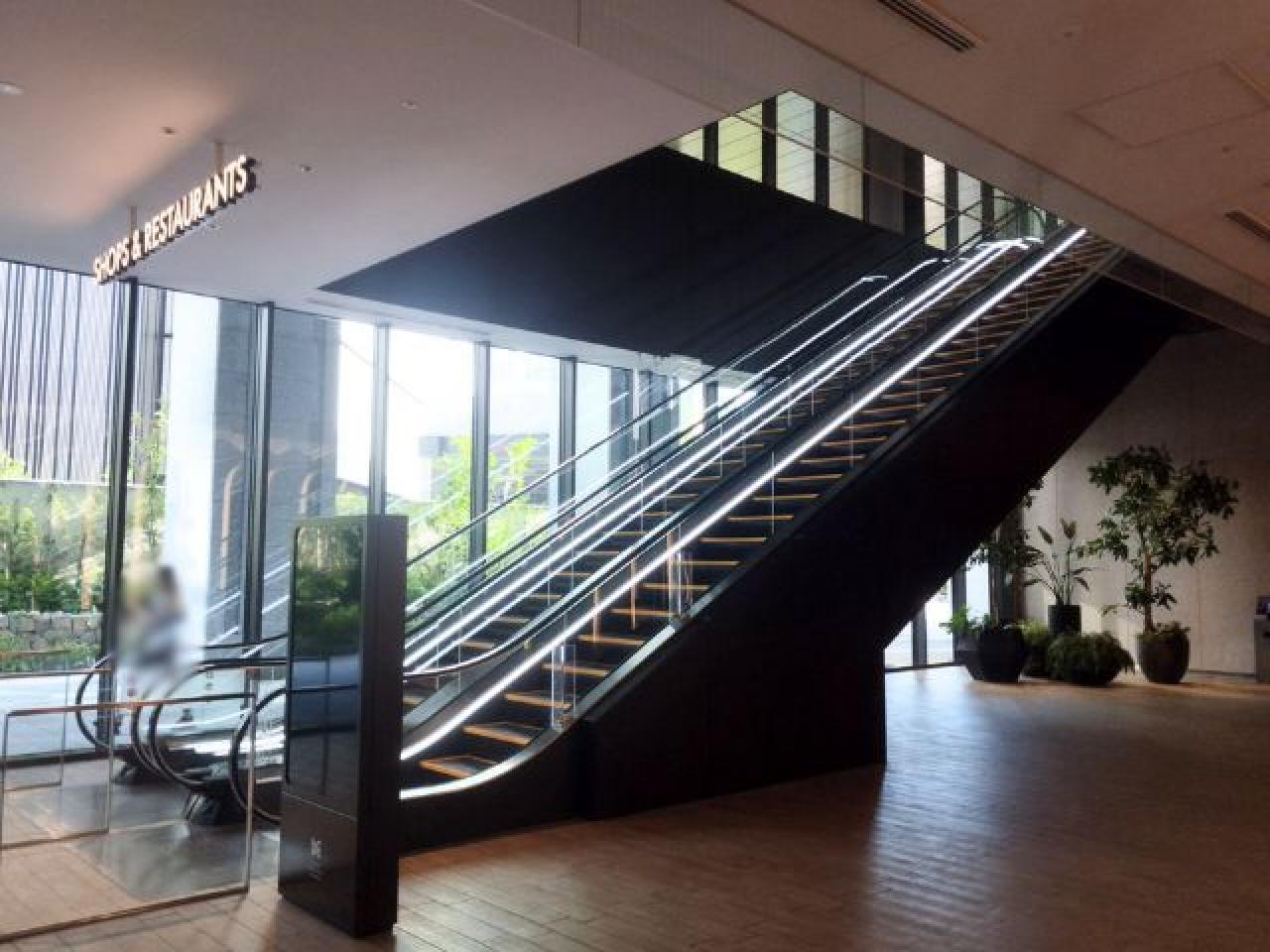 赤坂トラストタワー