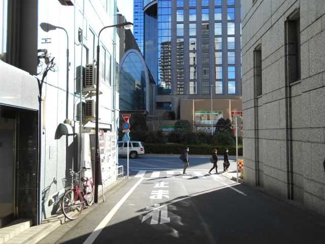 双英ビル