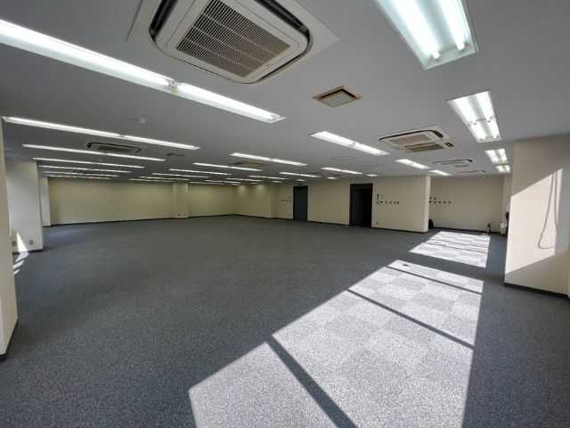 東京冷凍新川ビル