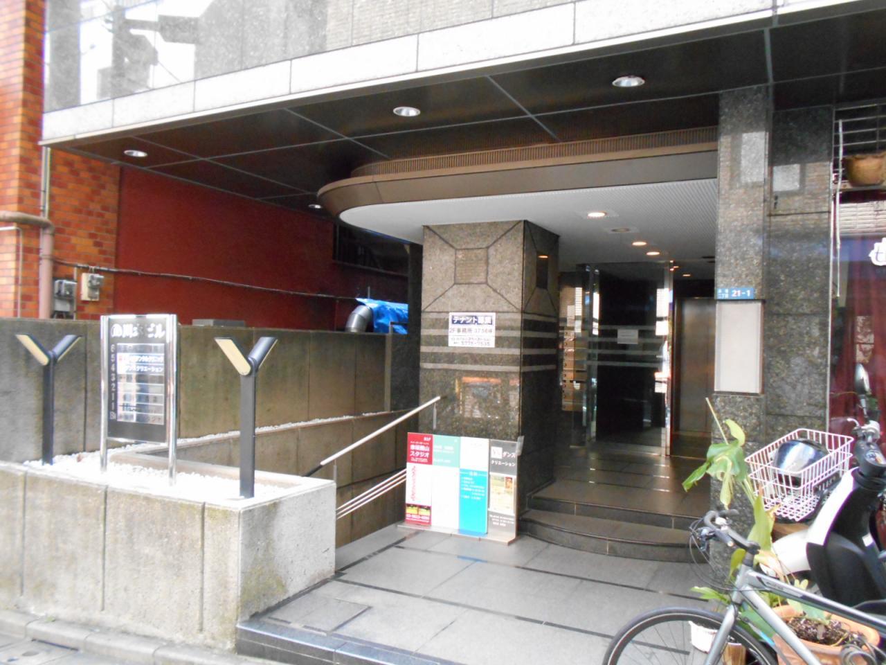 川本ビル