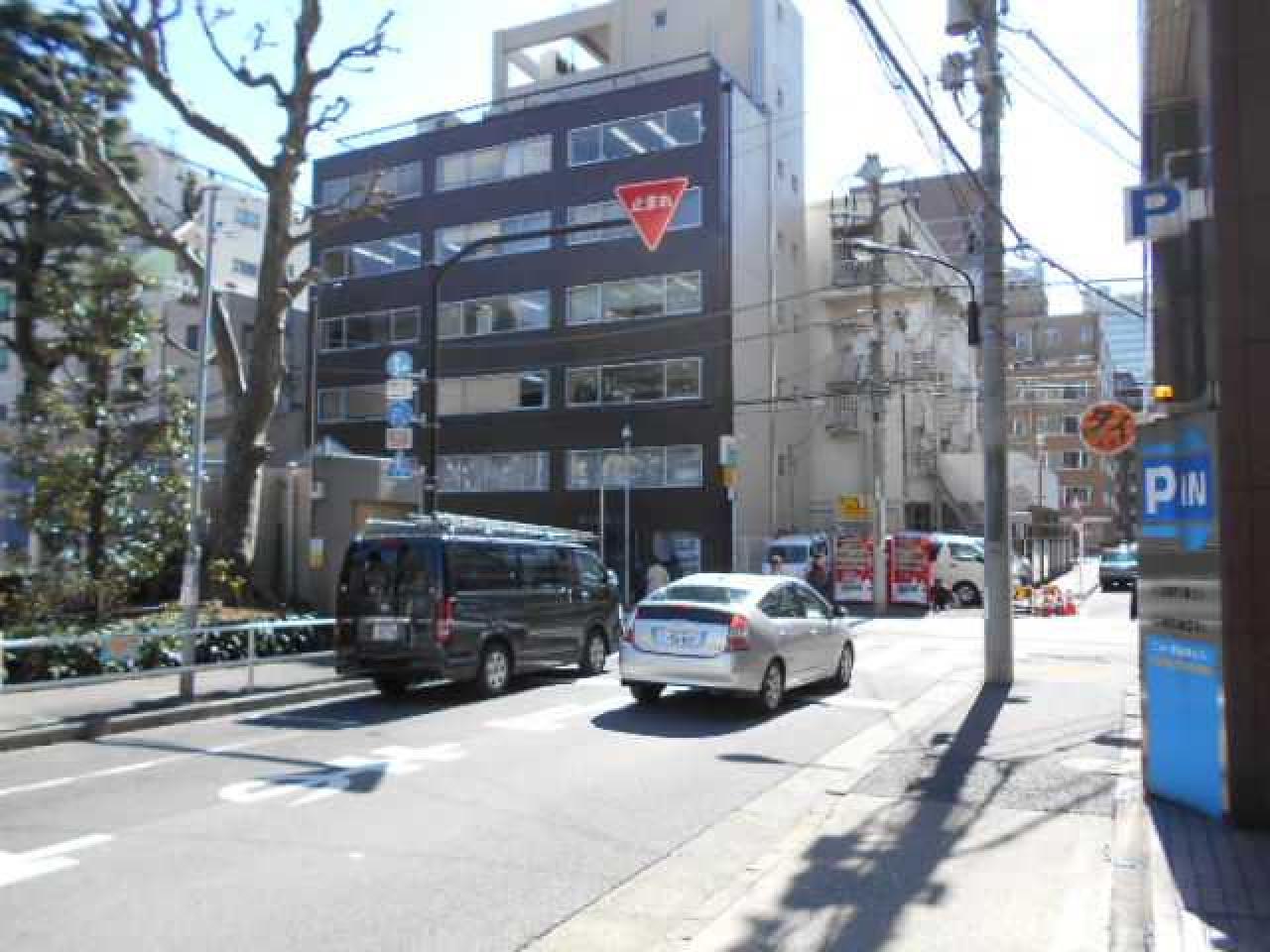 ニュー西新橋ビル