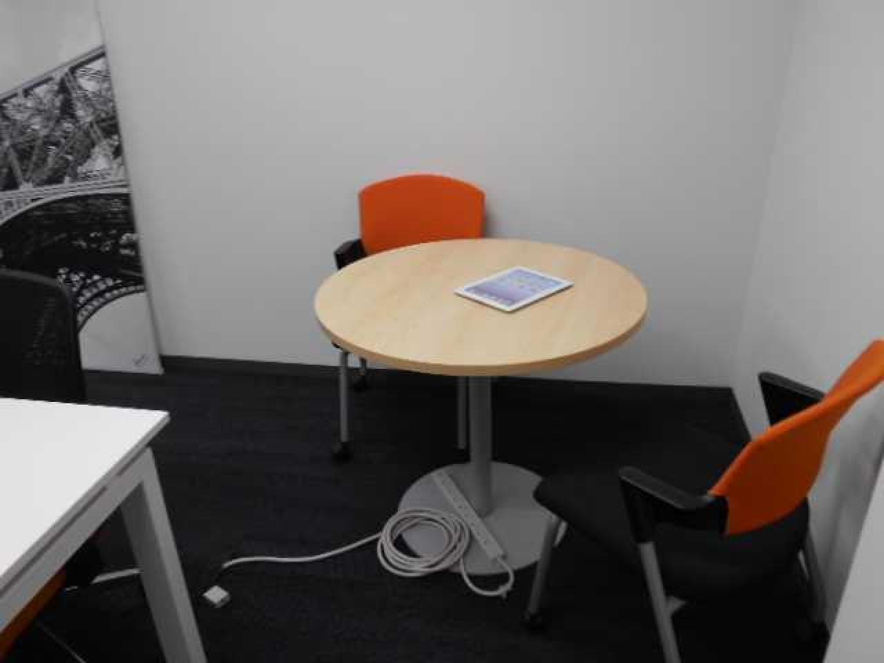 クロスオフィス新宿