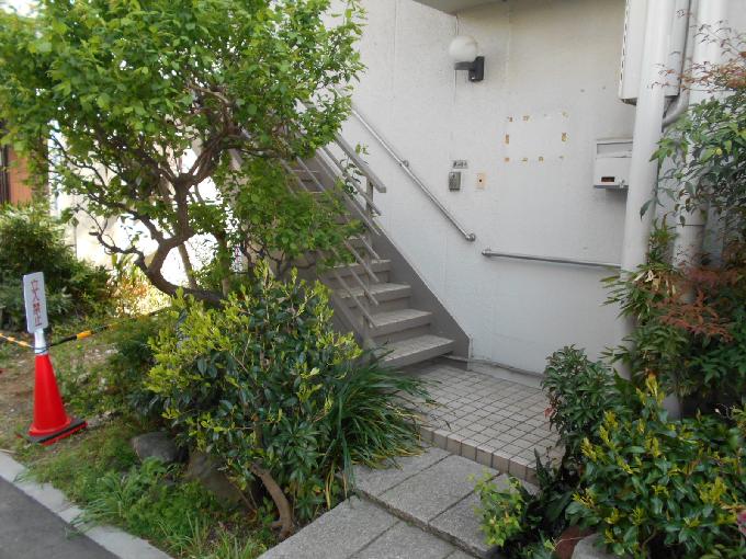 三田2丁目貸店舗・事務所
