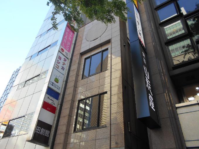 銀座5丁目店舗ビル