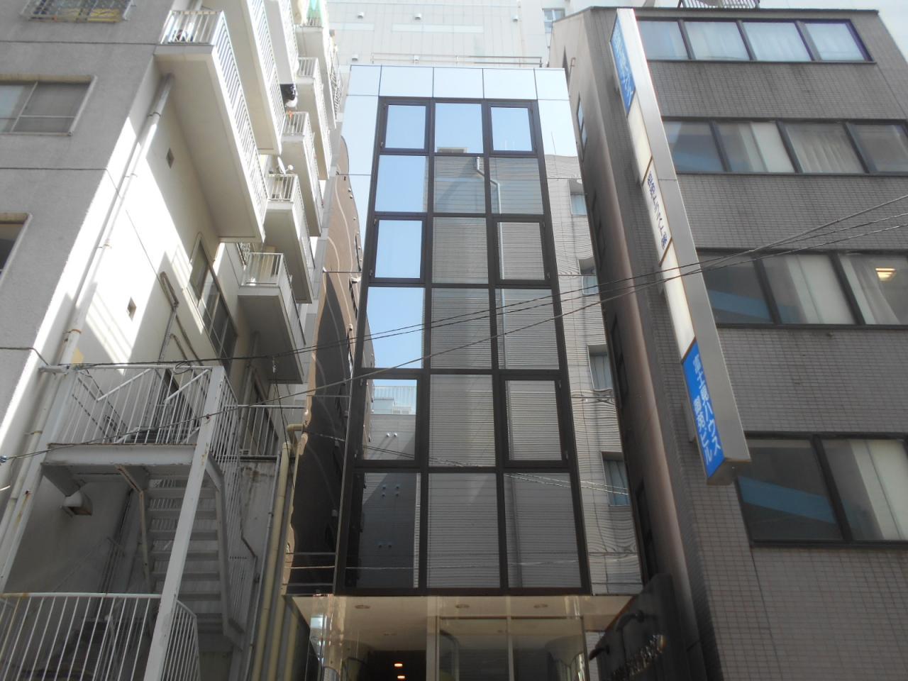 新宿高山ビル