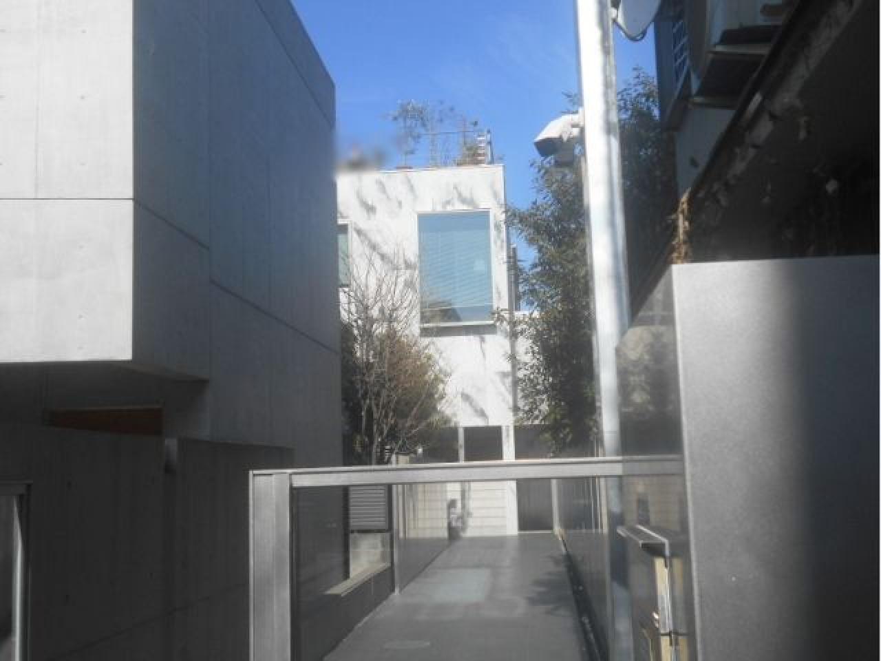 ARK HOUSE 市ヶ谷払方町