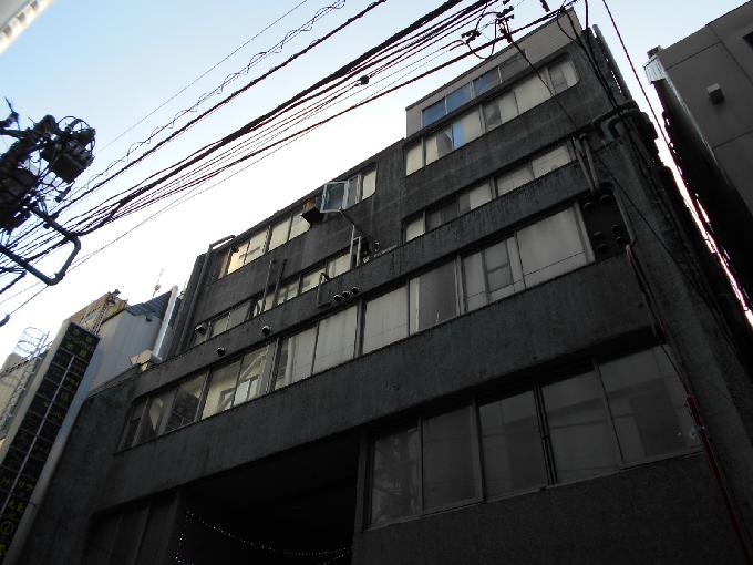 赤坂ニューロイヤル