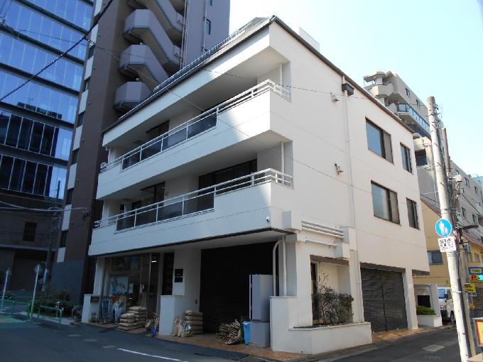 麹町フラッツ