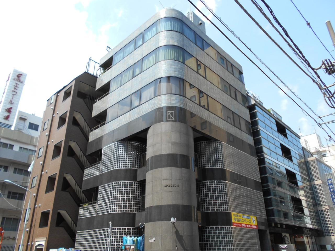 THE CORNER 日本橋 east