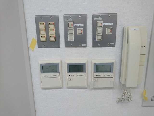 エミナビル