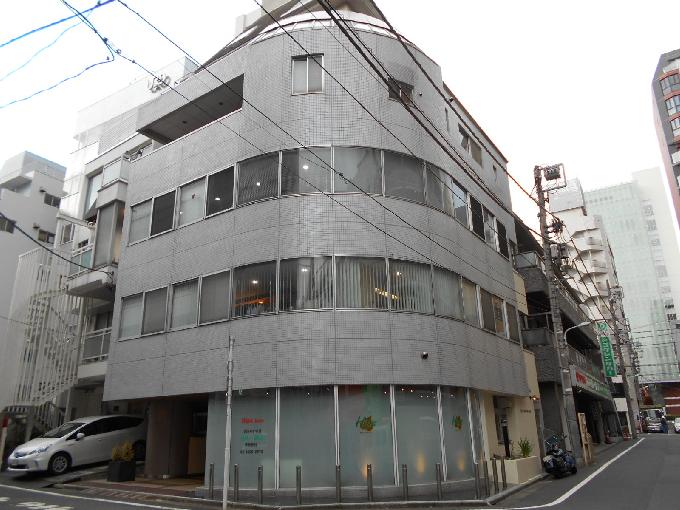 青山アイビスビル
