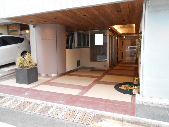 青山アイビスビル