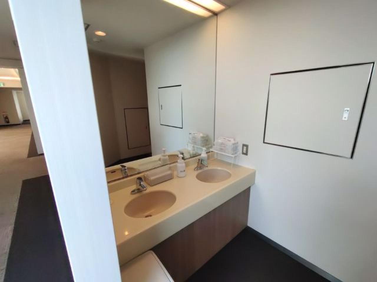 シモモトビル