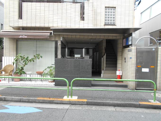 クワジマビル
