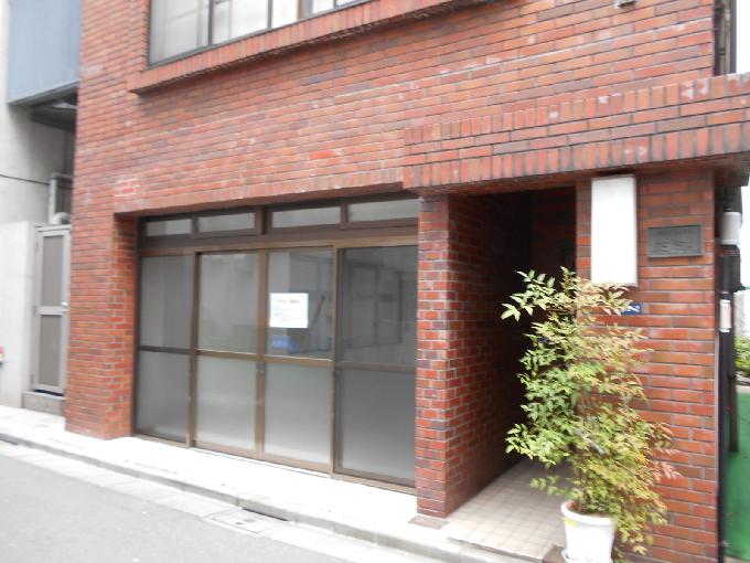 石沢ビル