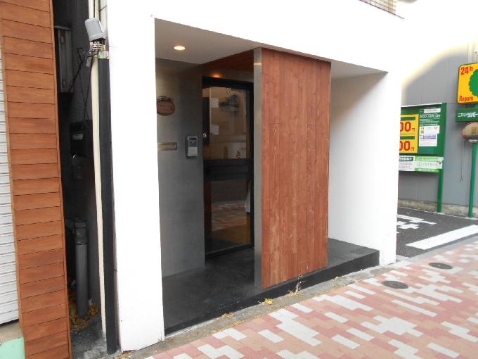 目黒三丁目店舗付事務所