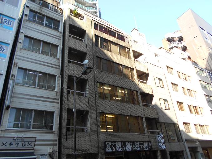 十一屋ビル