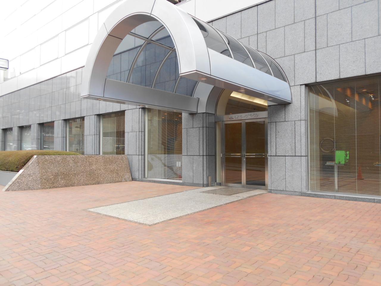 岩波書店一ツ橋ビル