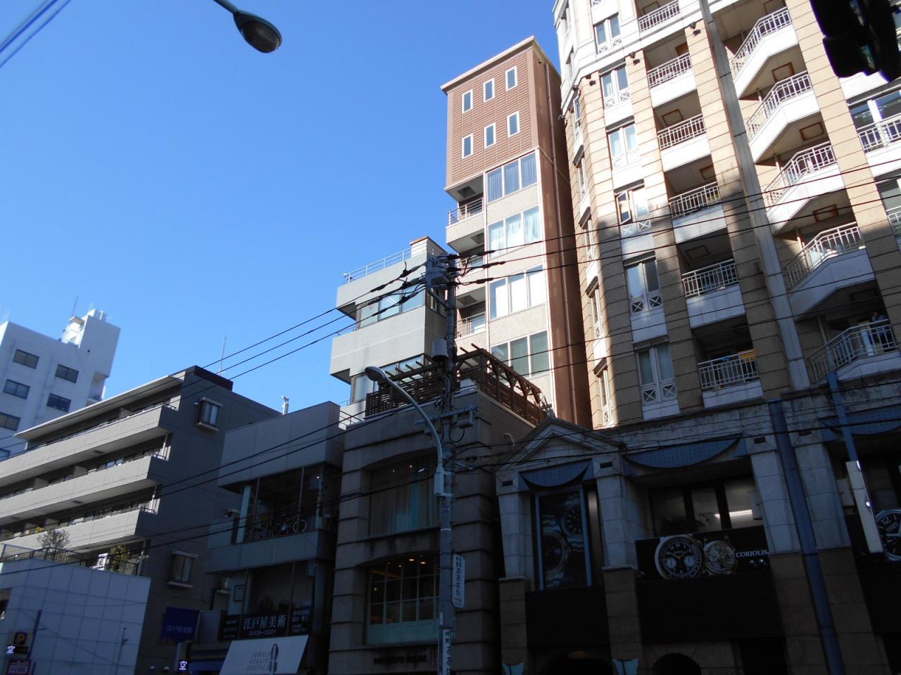 バックボーンハウス