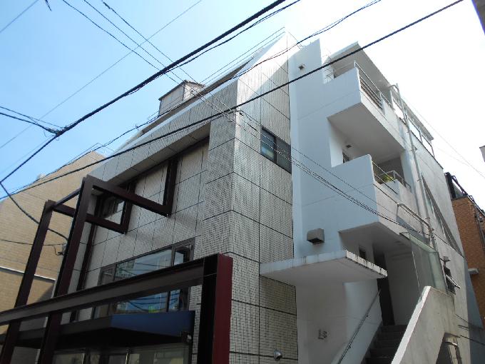 コスモビル