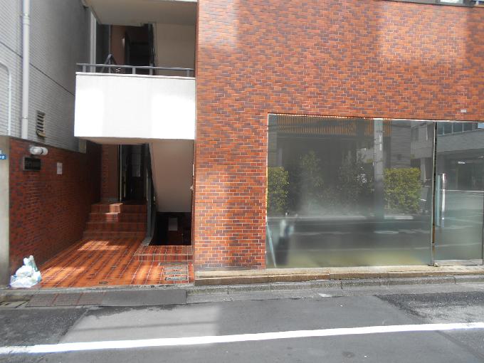 ハイツ新富町