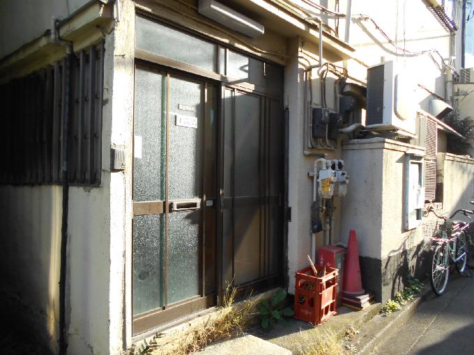 根岸4丁目貸店舗・事務所