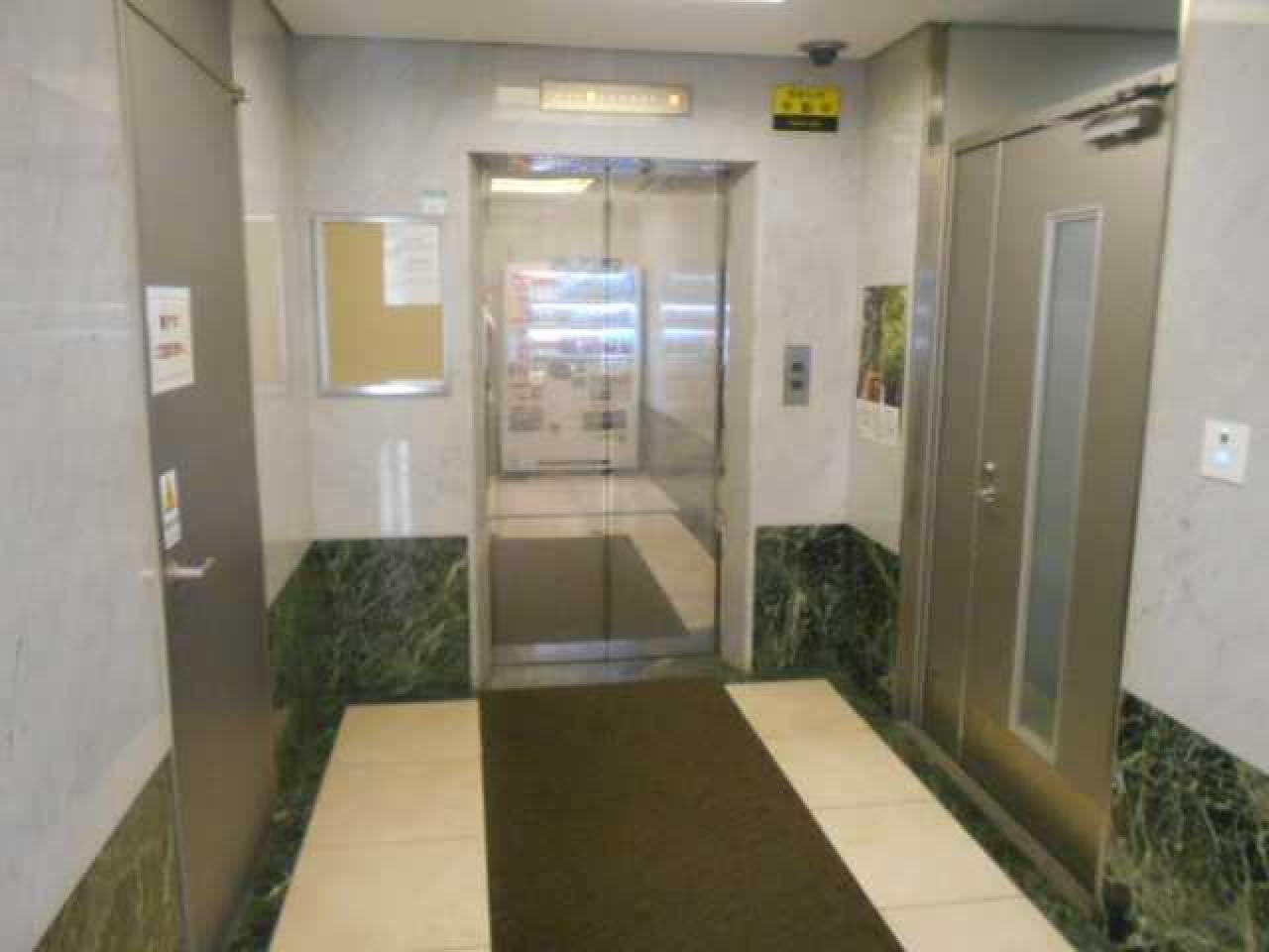 興和芝公園ビル