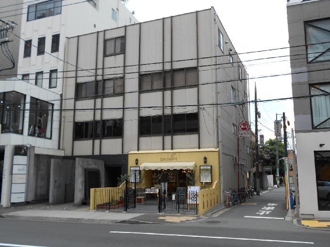 虎屋ビル