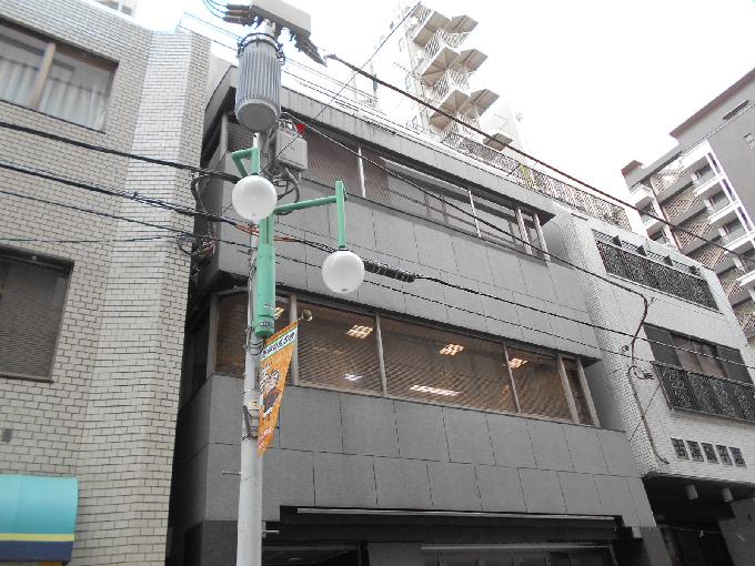 ATビル