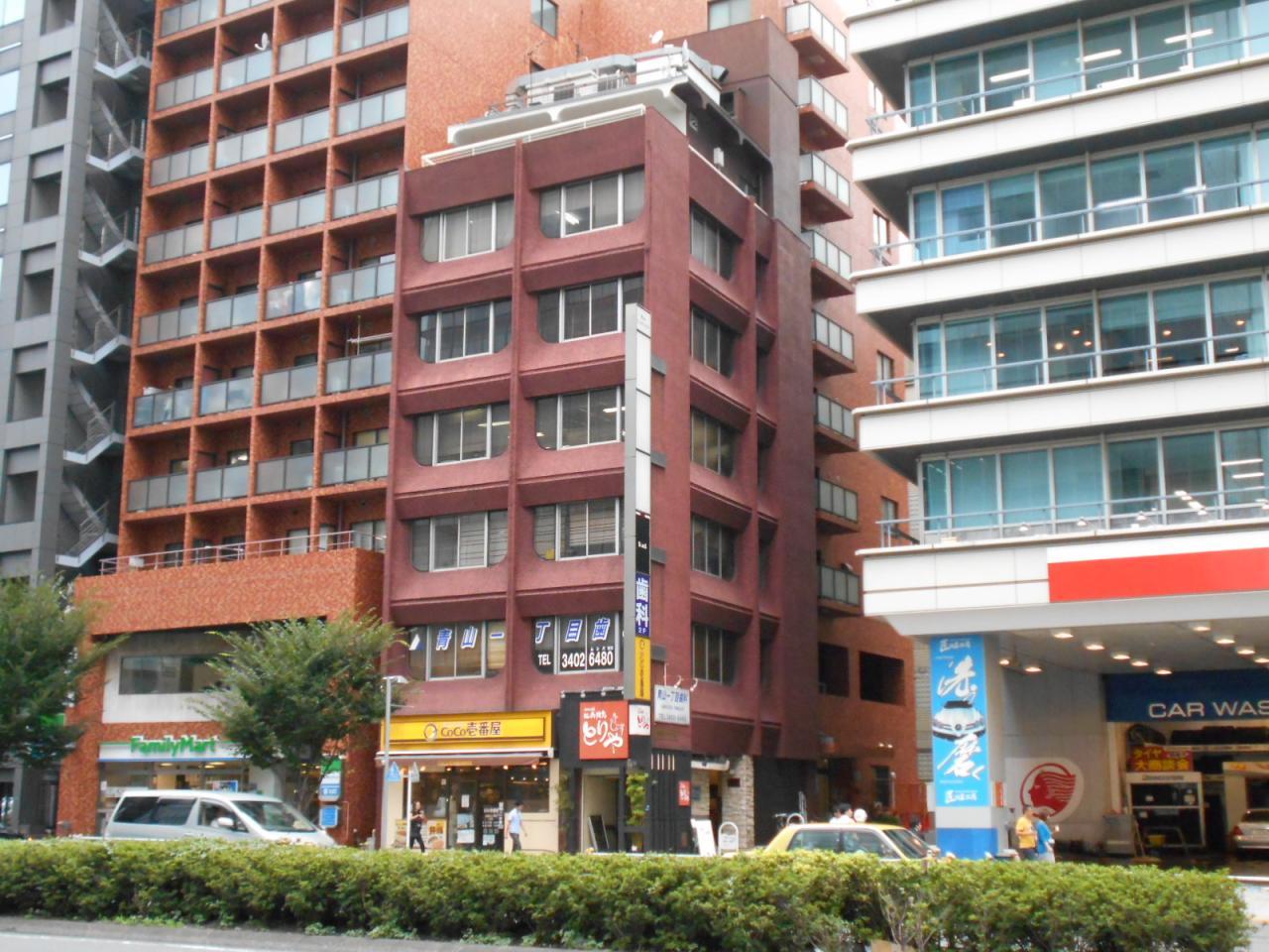 青山フォーワンビル