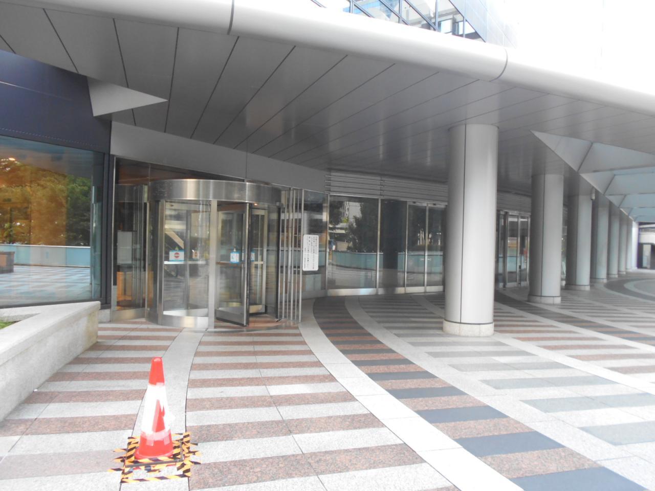 新宿アイランドタワー
