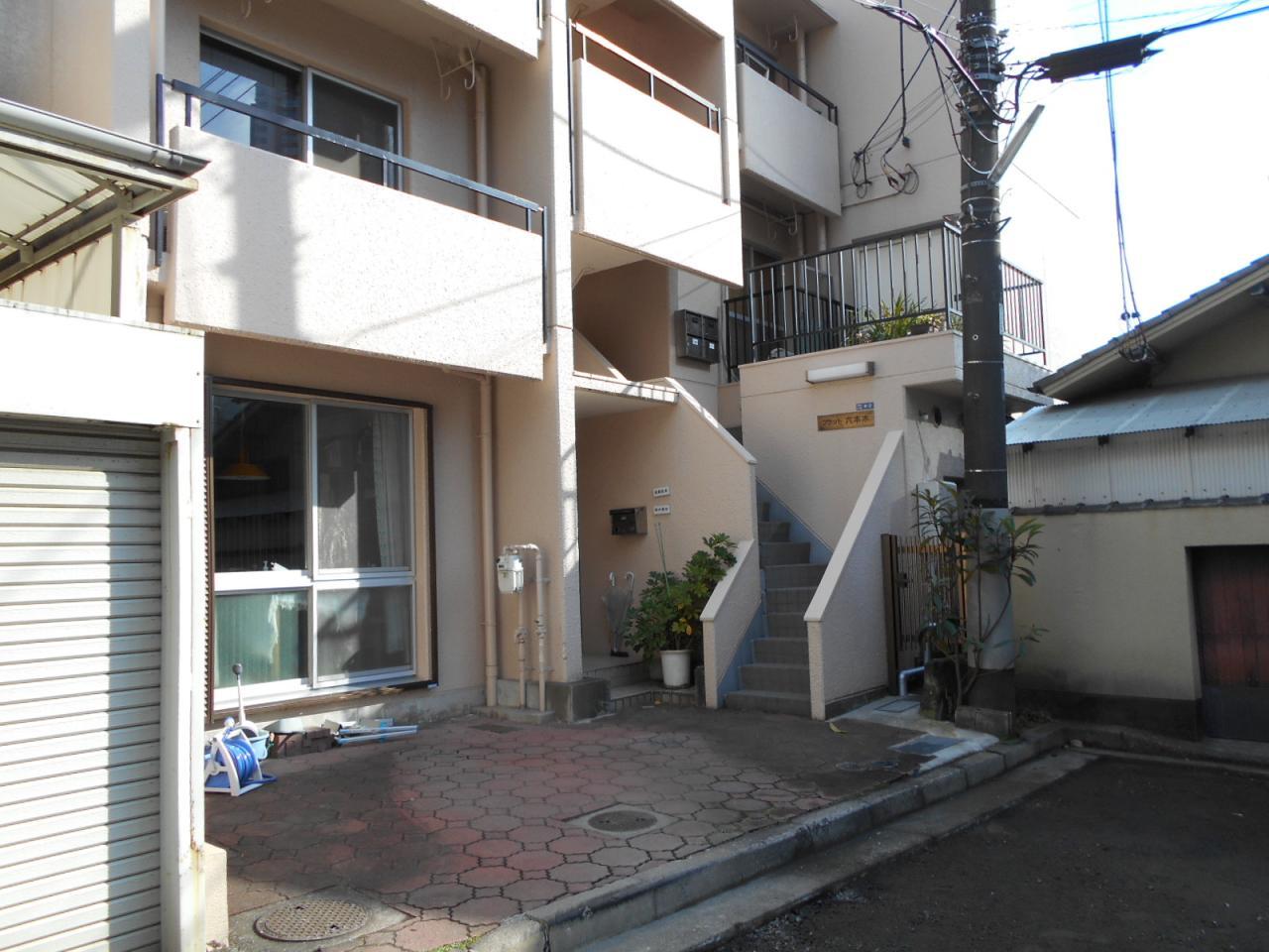 フラット六本木