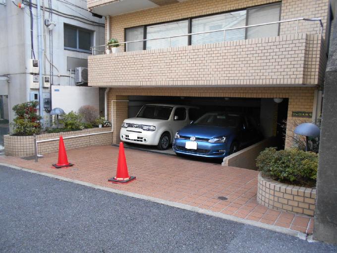 シュロス麻布
