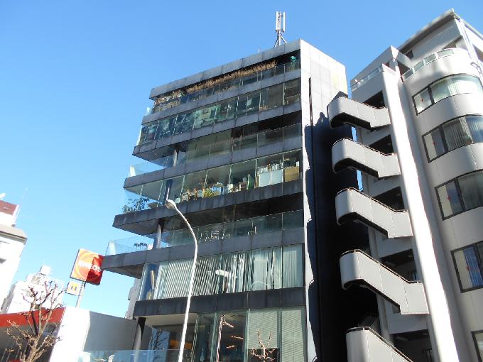 Qiz AOYAMA