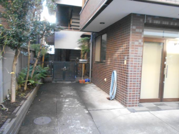 川邊ビル