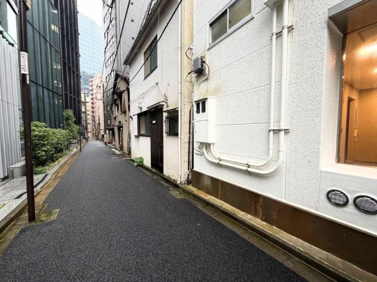 京須ビル